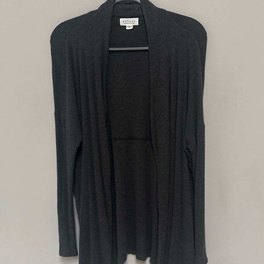 Velvet by Graham & Spencer Women's Dark Gray Cardigan